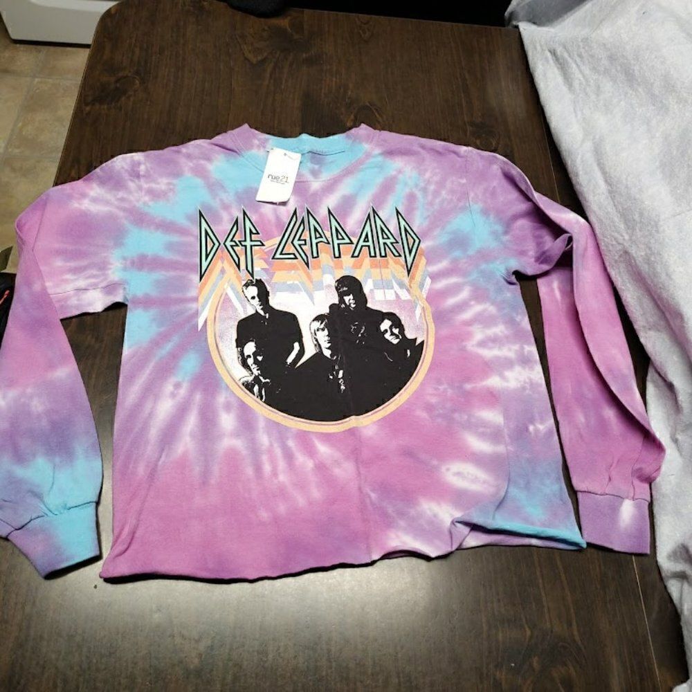 New Rue 21 Def Leppard Purple Blue Long Sleeved Top Size Junior Small